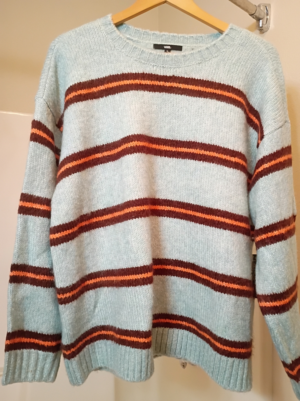 Vans Fuzzy Striped Sweater Size XL Oversized Long Sleeve Pullover New With Tags